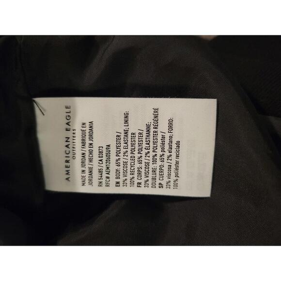 NWT American Eagle Outfitters large black cropped blazer - Picture 4 of 5